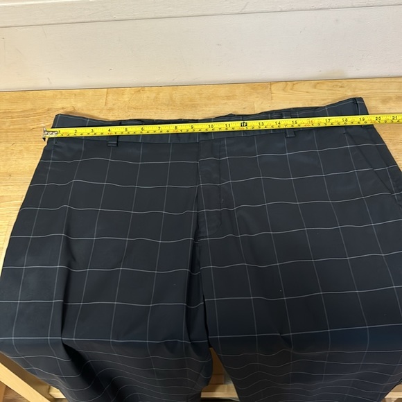 Nike golf ⛳️ pants men’s size 38X32 - Picture 13 of 16